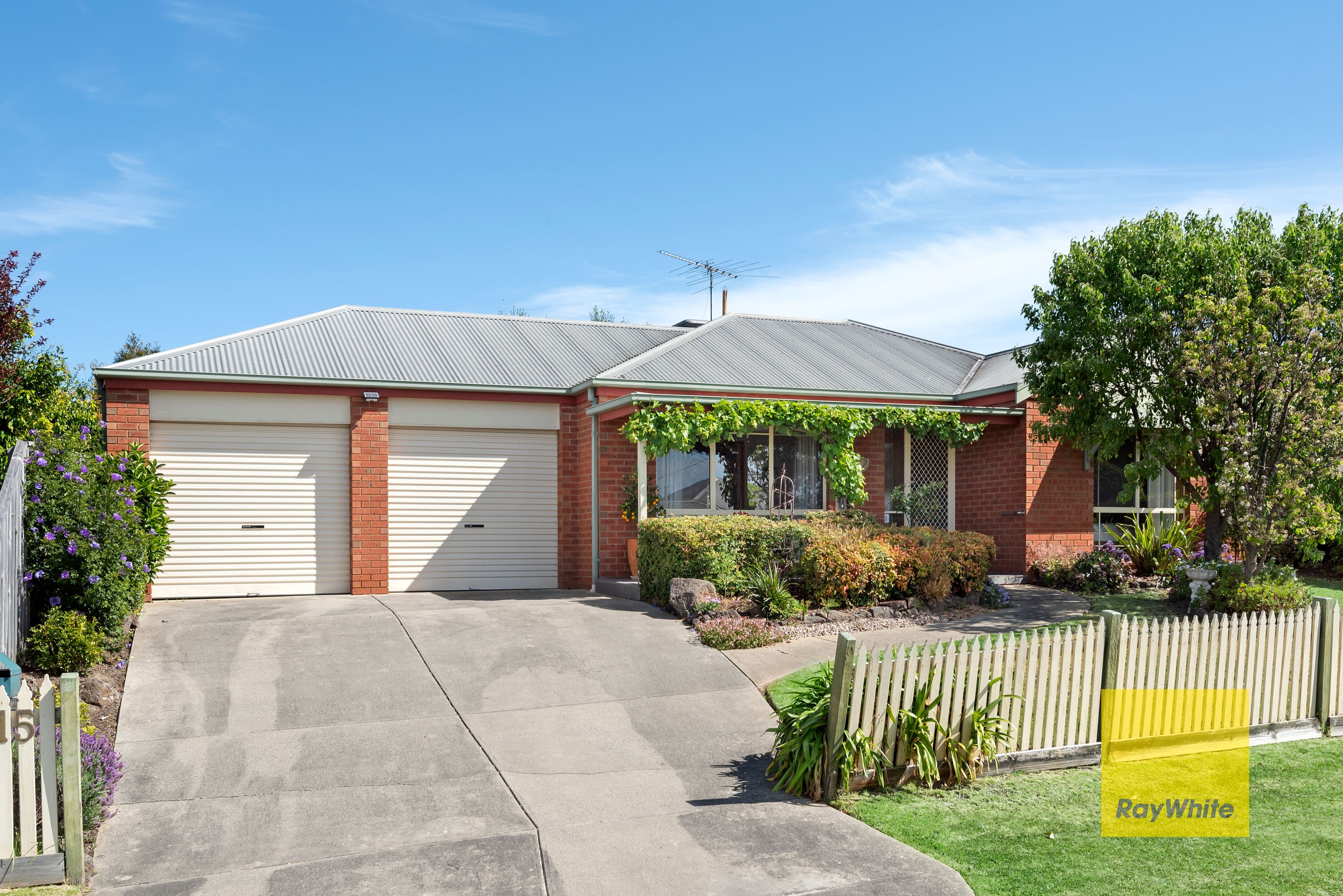 15 ENROB Court, Grovedale VIC 3216, Grovedale - Image 1