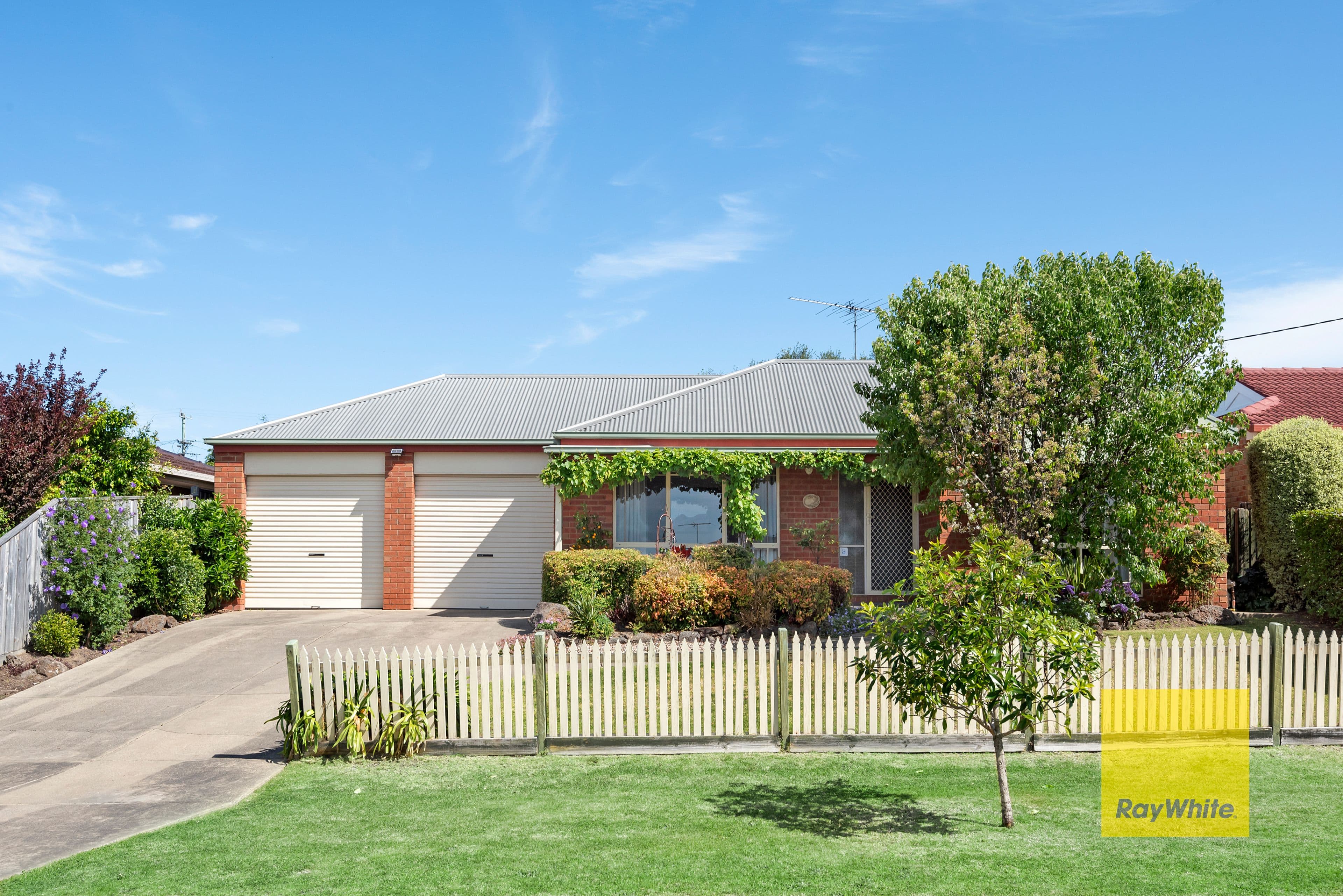 15 ENROB Court, Grovedale VIC 3216, Grovedale - Thumbnail 2