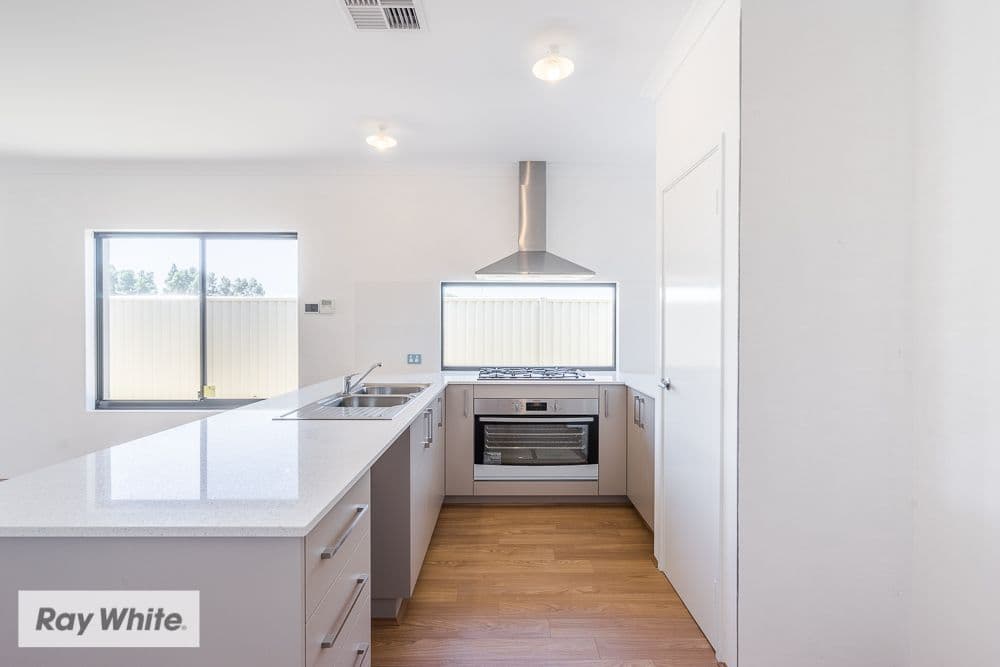 11 Jesla Street, Madeley WA 6065, Madeley - Thumbnail 7