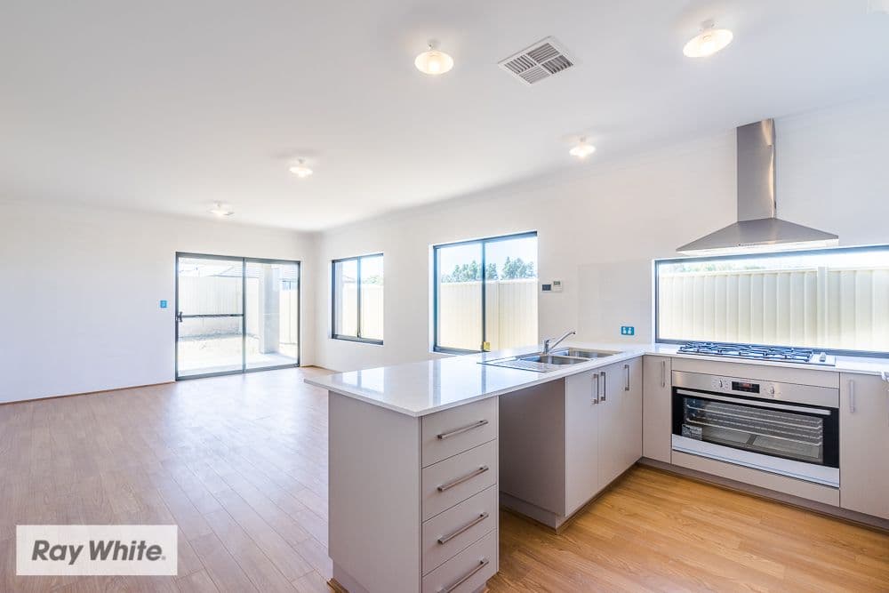 11 Jesla Street, Madeley WA 6065, Madeley - Thumbnail 8