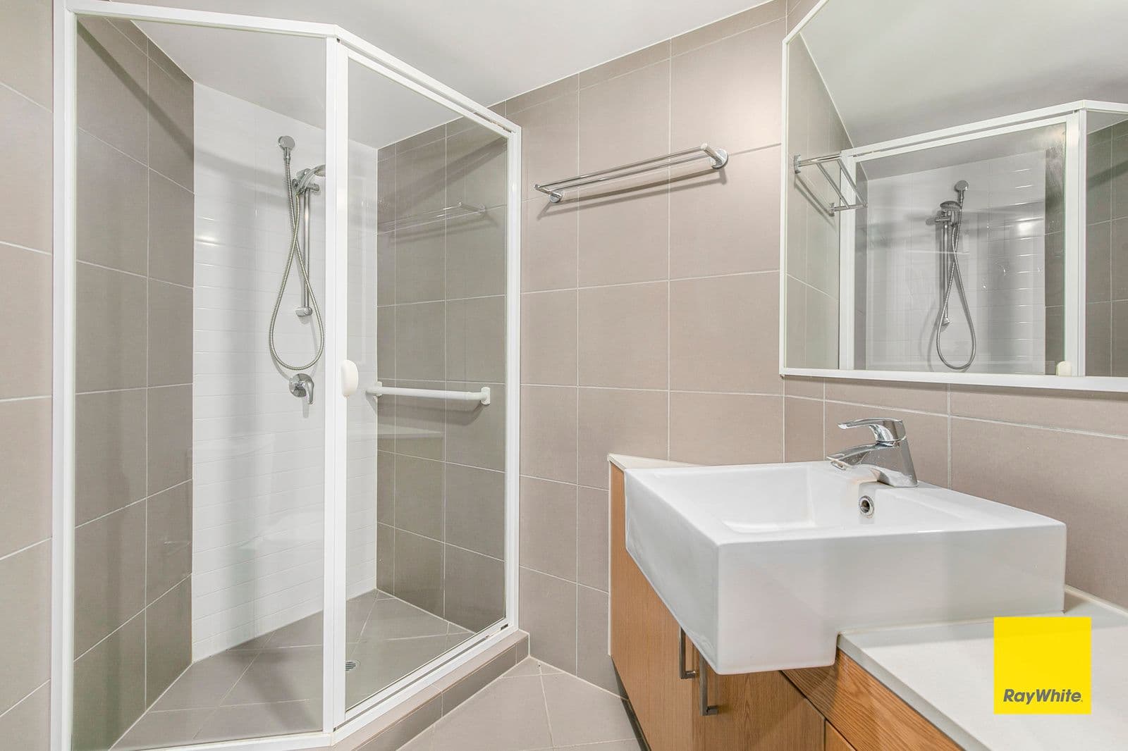 2 Fitzroy Street, Cleveland QLD 4163, Cleveland - Thumbnail 6