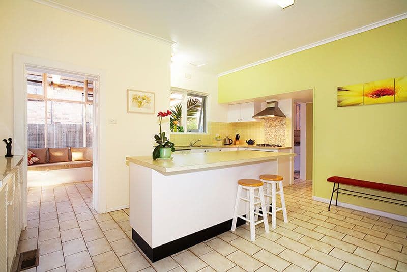 2 Gladhall Avenue, THORNBURY VIC 3071, Thornbury - Thumbnail 3