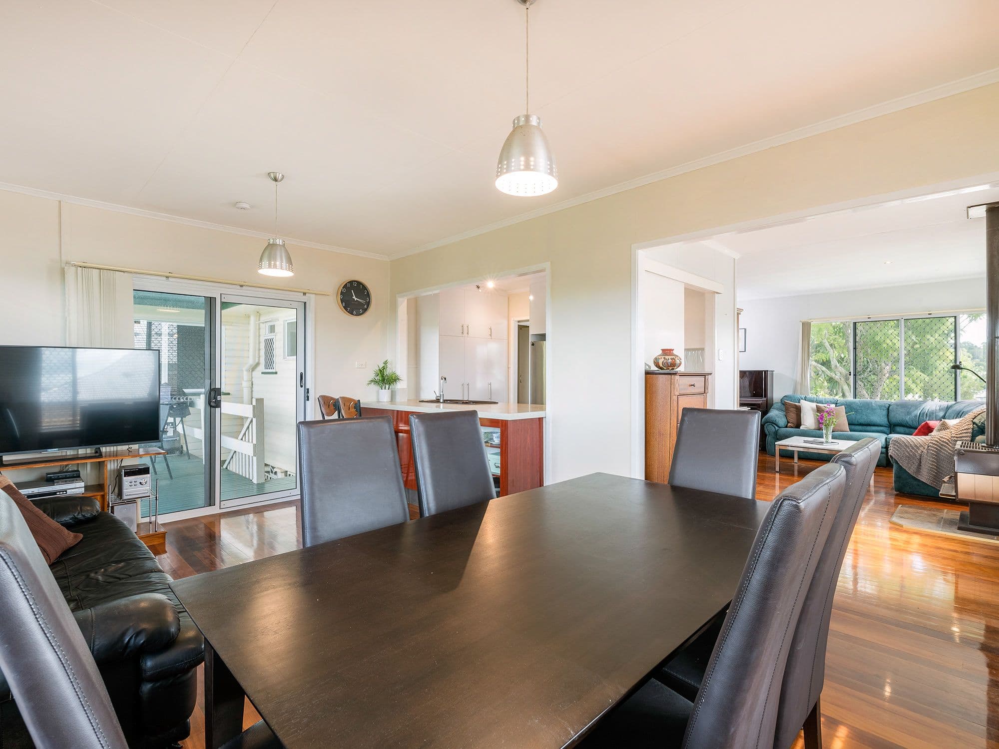 15 Carnelian Street, Holland Park QLD 4121, Holland Park - Thumbnail 5