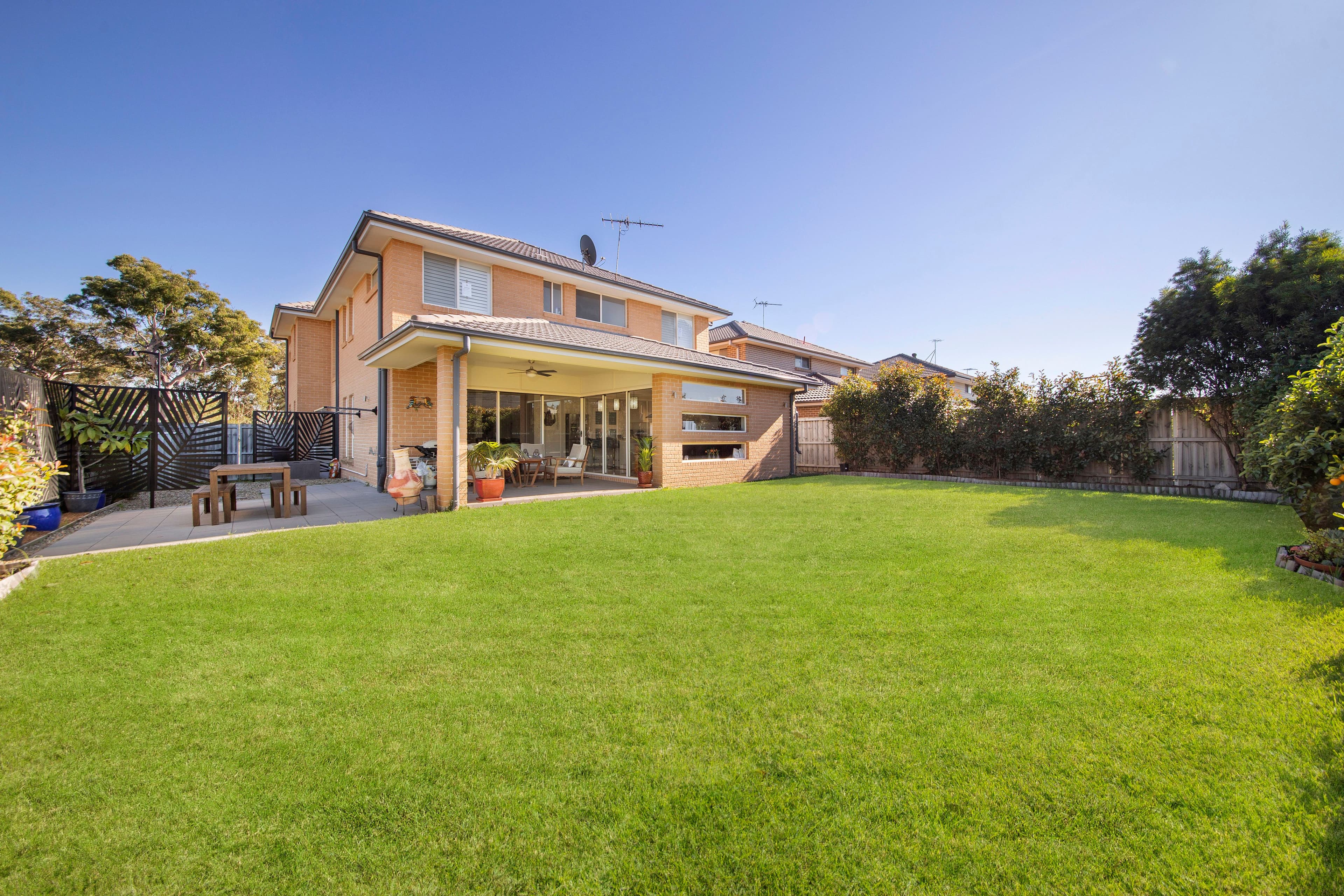 9 Nicholls Place, Barden Ridge - Image 1