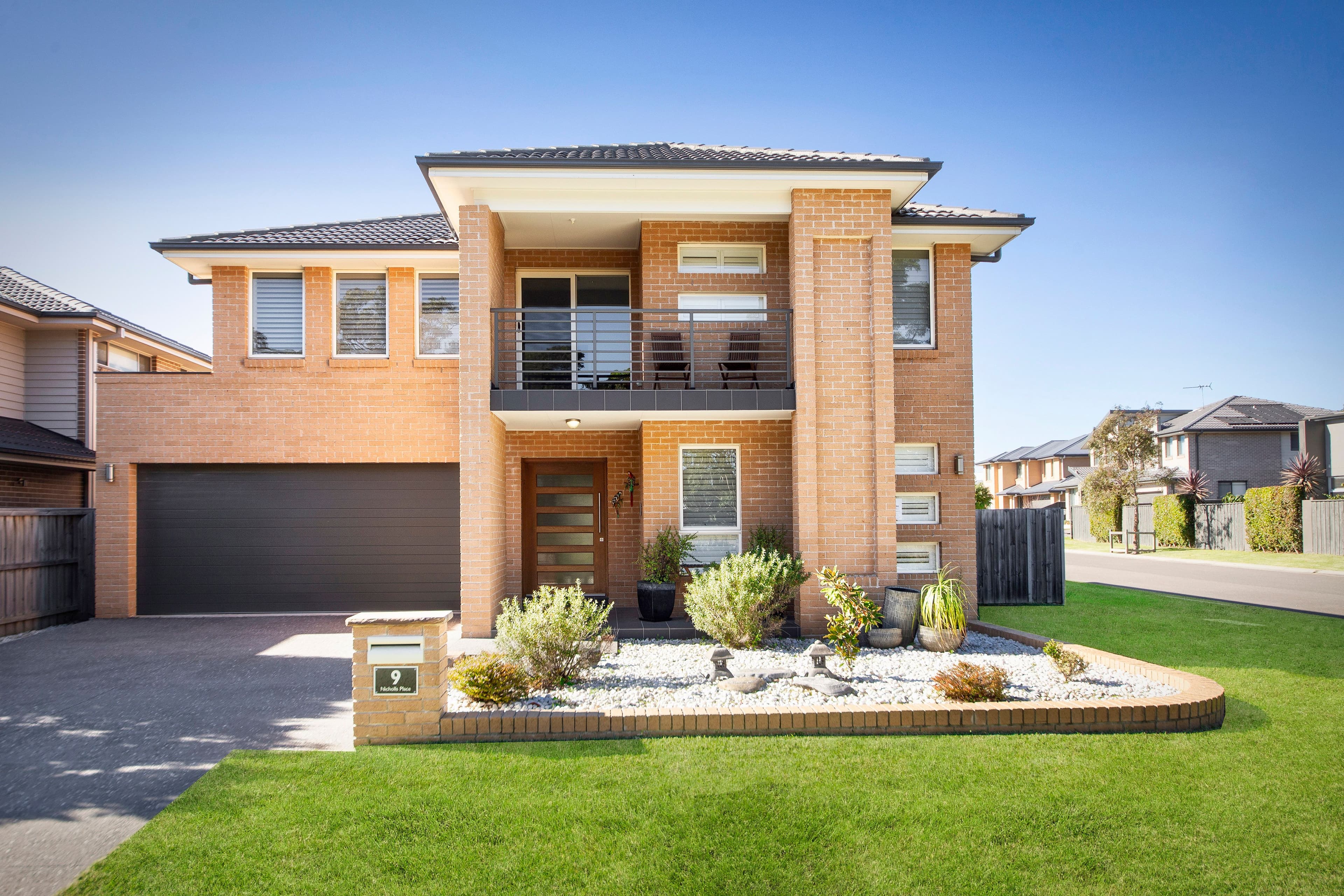 9 Nicholls Place, Barden Ridge - Thumbnail 2