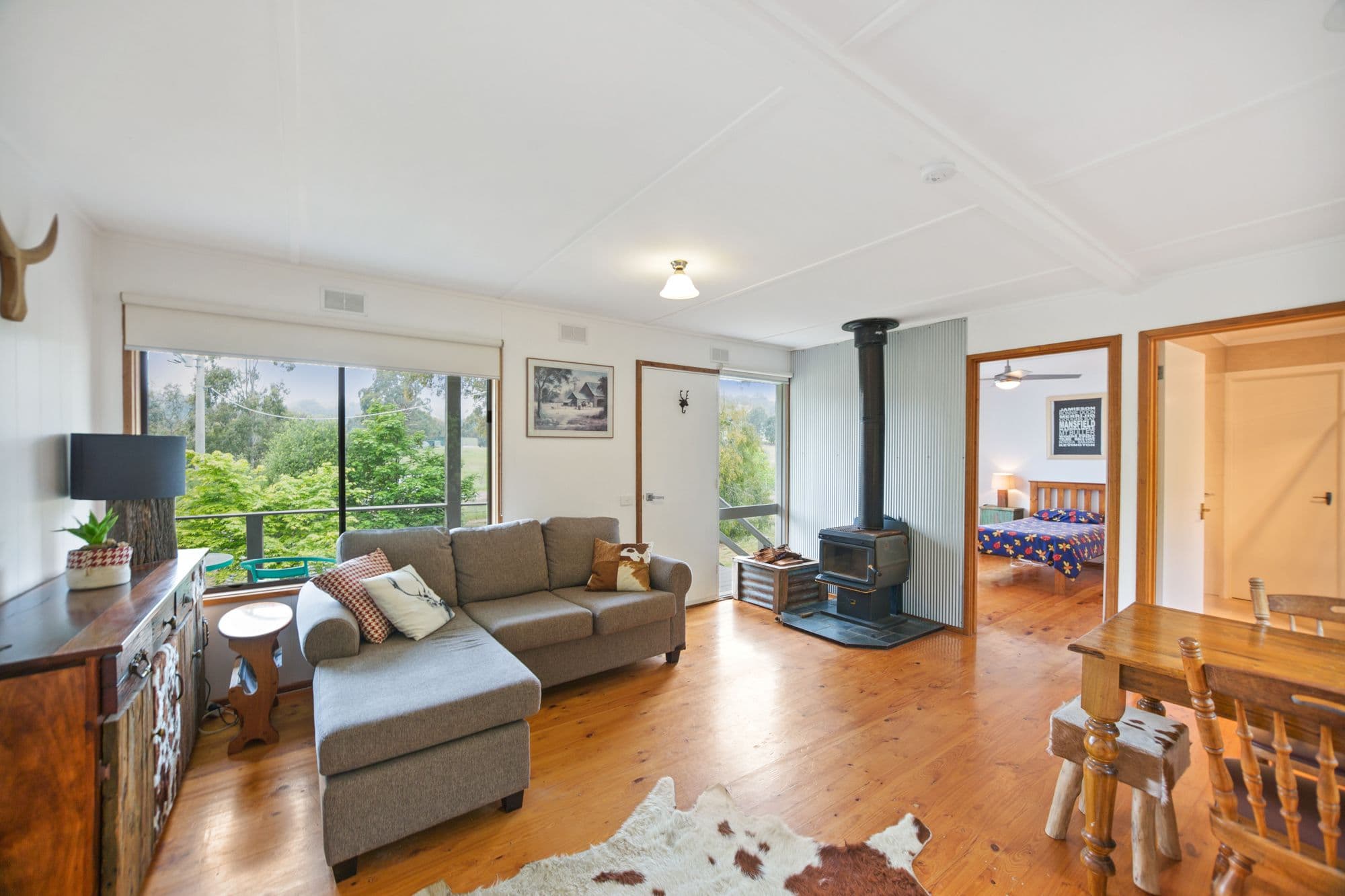 128 Pollock Avenue, Bonnie Doon VIC 3720, Bonnie Doon - Thumbnail 2