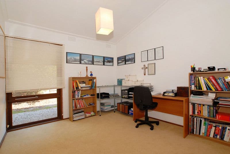 10 Hayden Avenue, FRANKSTON VIC 3199, Frankston - Thumbnail 7