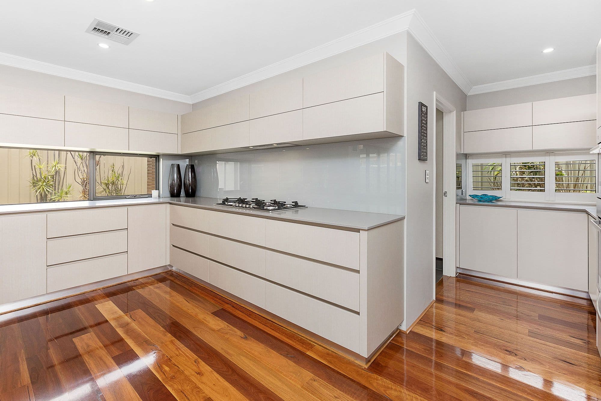 10 Nolan Crescent, Gwelup WA 6018, Gwelup - Thumbnail 7