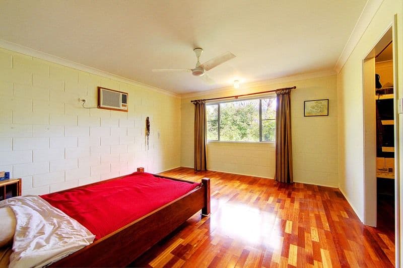 22 Mt Elliot Drive, ALLIGATOR CREEK QLD 4816, Alligator Creek - Thumbnail 7