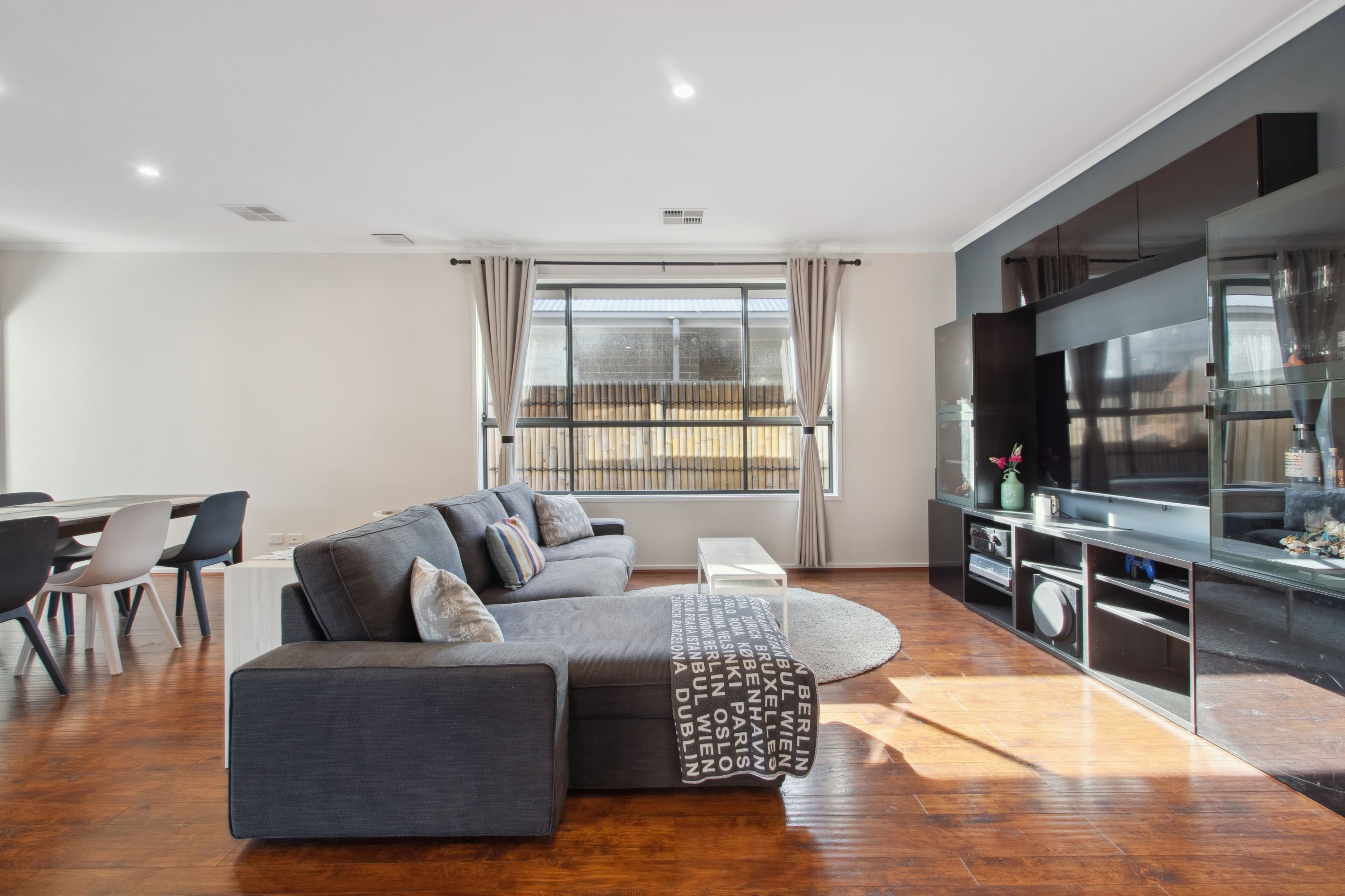 5 Columbus Street, Seaford Meadows SA 5169, Seaford Meadows - Thumbnail 4