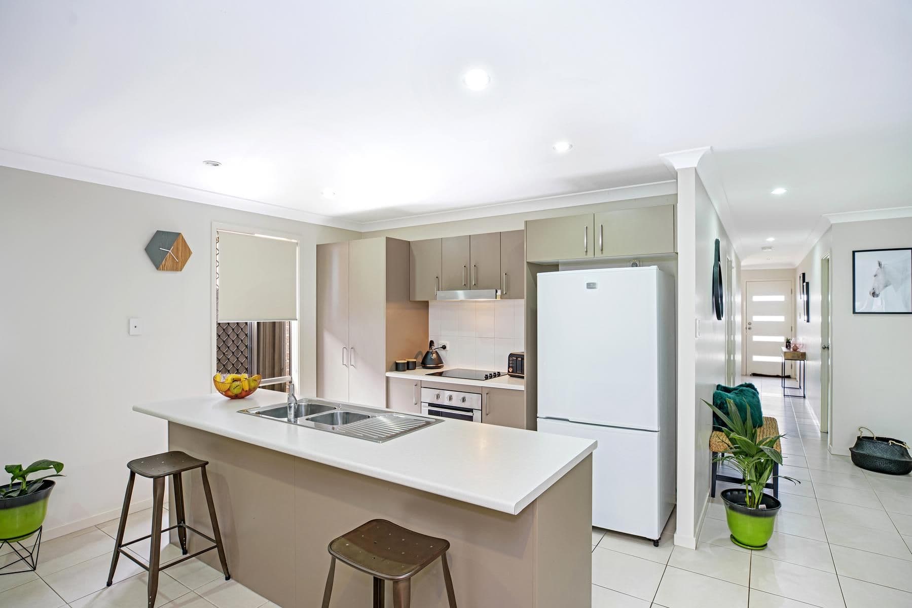 3 Sharp Avenue, Jordan Springs - Thumbnail 4