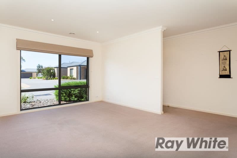 24 Bruce Drive, Somerville VIC 3912, Somerville - Thumbnail 4
