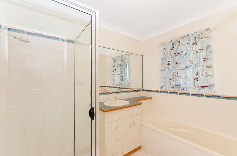 27 Catalonia Street, Kirwan QLD 4817, Kirwan - Thumbnail 7