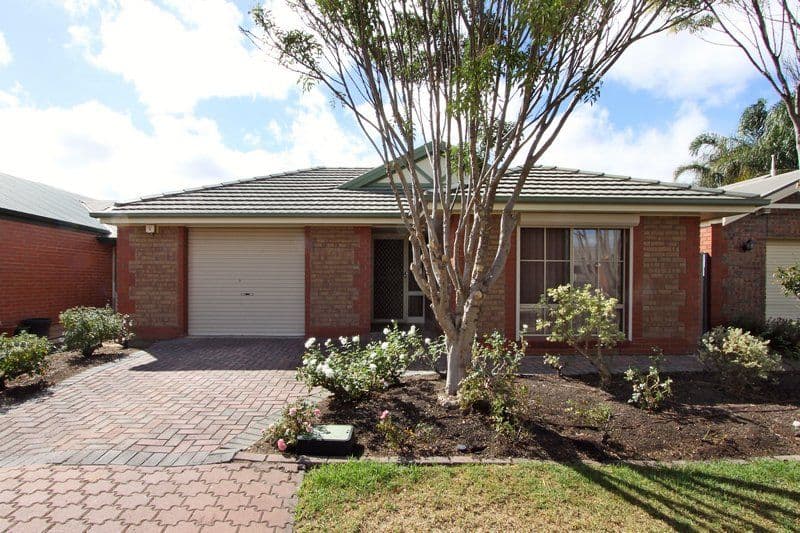 10 Sissinghurst Drive, OAKDEN SA 5086, Oakden - Image 1