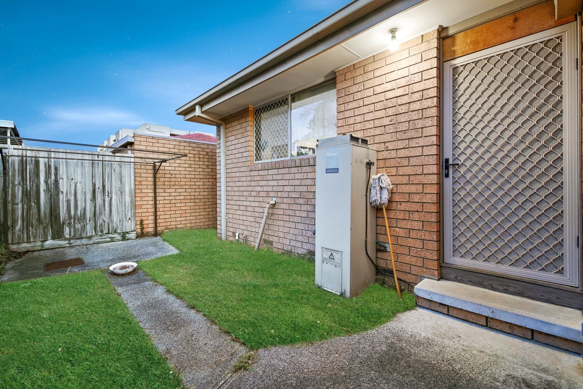 52 Cleeland Street, Dandenong VIC 3175, Dandenong - Thumbnail 8