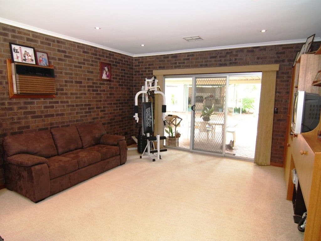 12 Nookamka Terrace, Barmera SA 5345, Barmera - Thumbnail 4