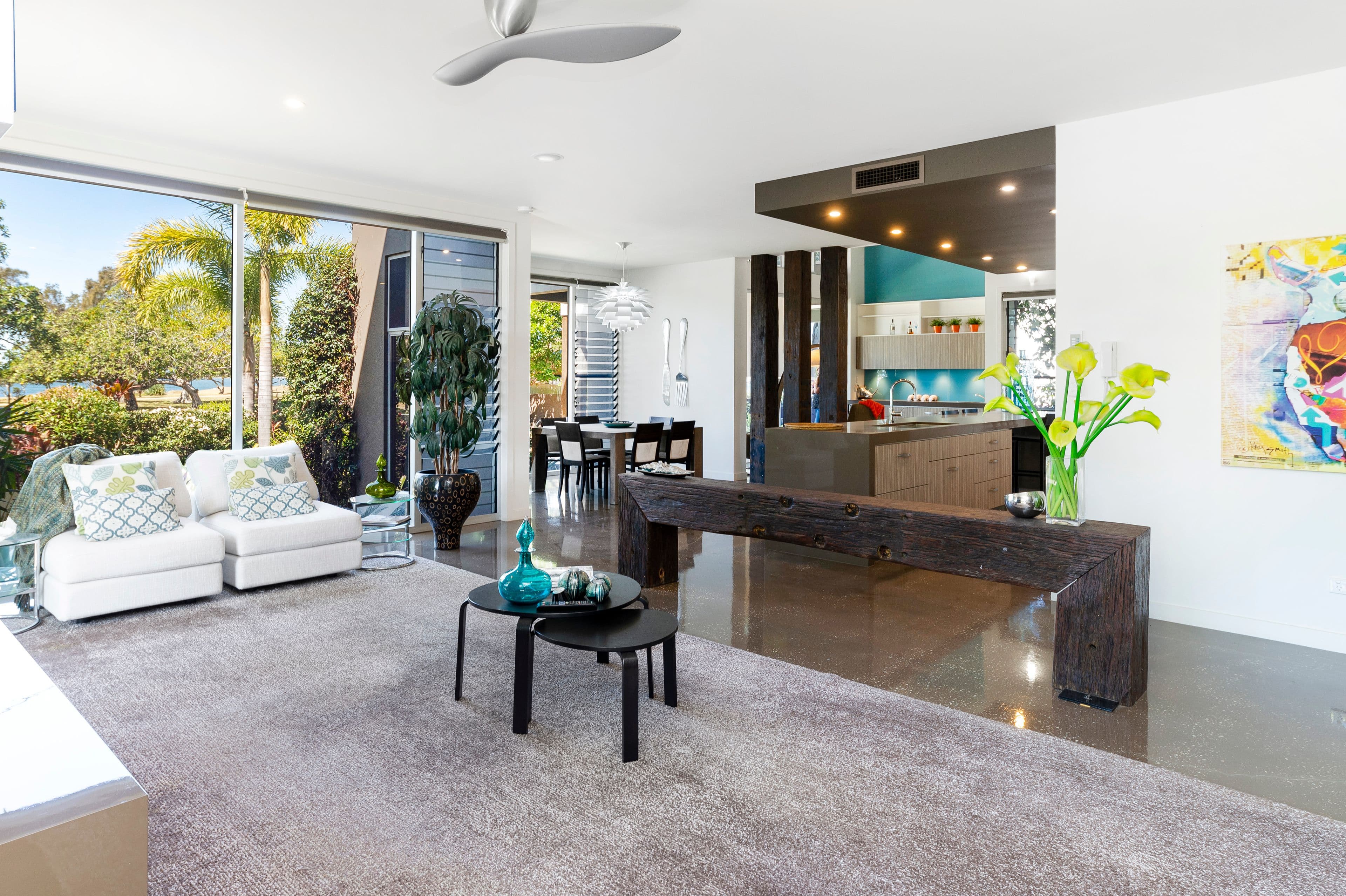 20 The Esplanade, Paradise Point QLD 4216, Paradise Point - Thumbnail 2