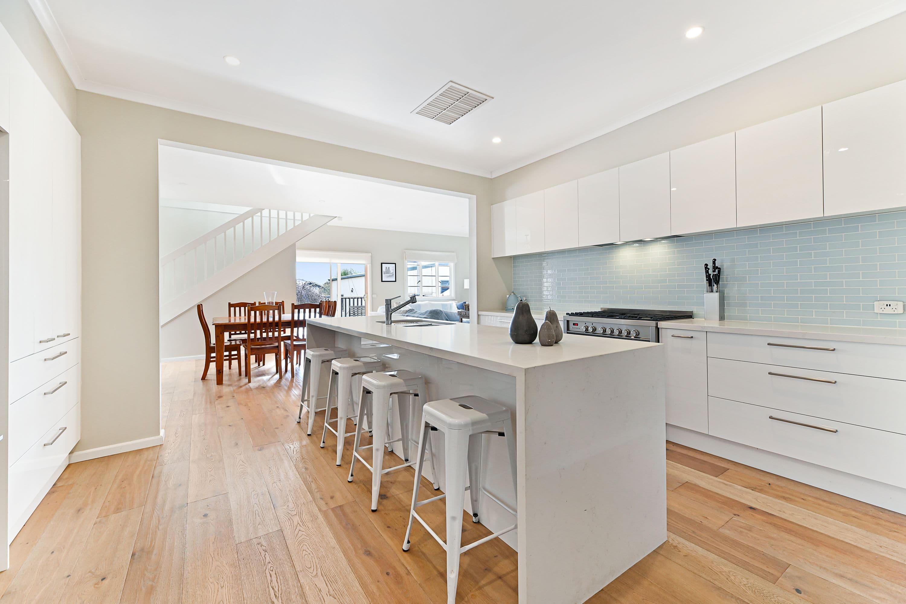 41 Price Avenue, Mount Waverley VIC 3149, Mount Waverley - Thumbnail 3