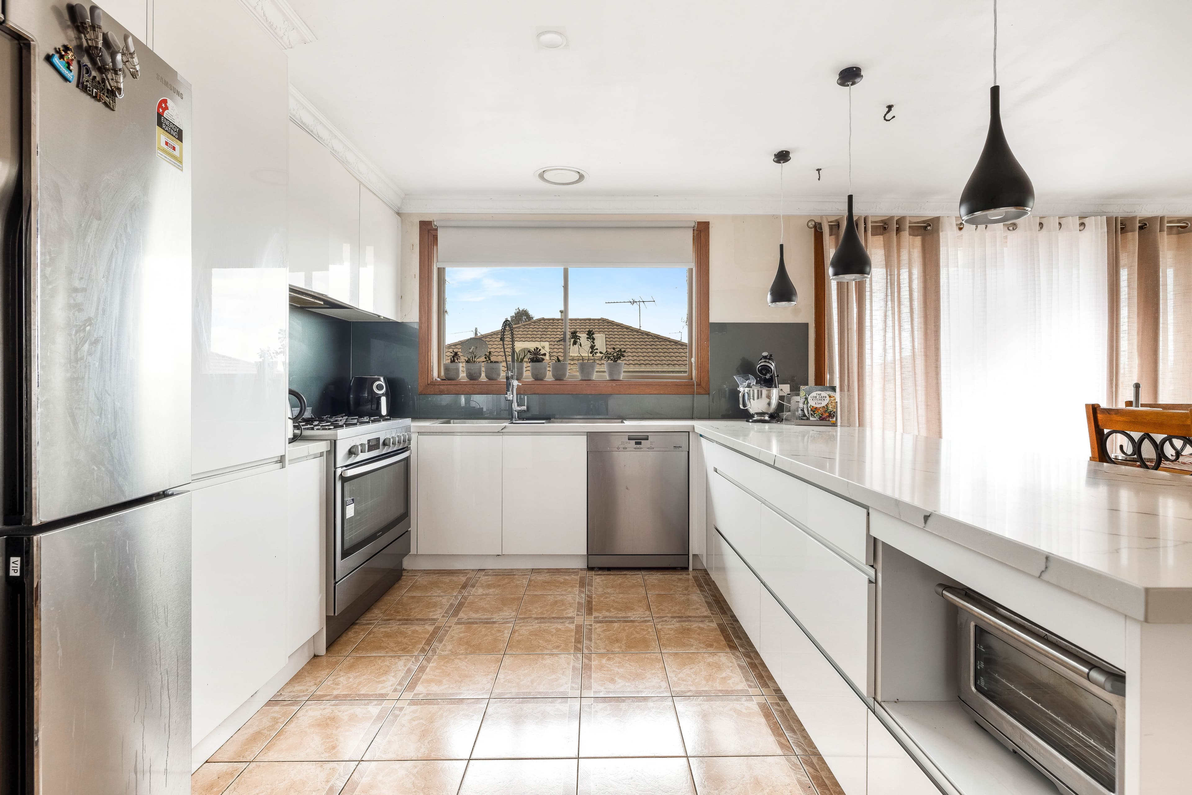 59 Rokewood Crescent, Meadow Heights VIC 3048, Meadow Heights - Thumbnail 3