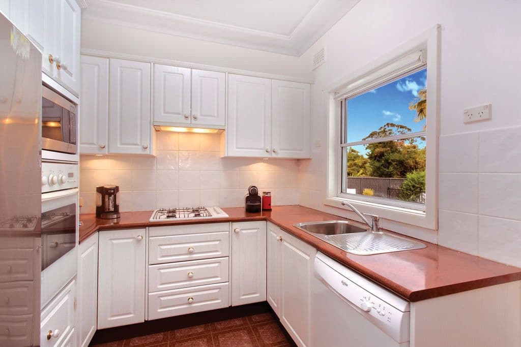 9 Loxton Place, Forestville - Thumbnail 3