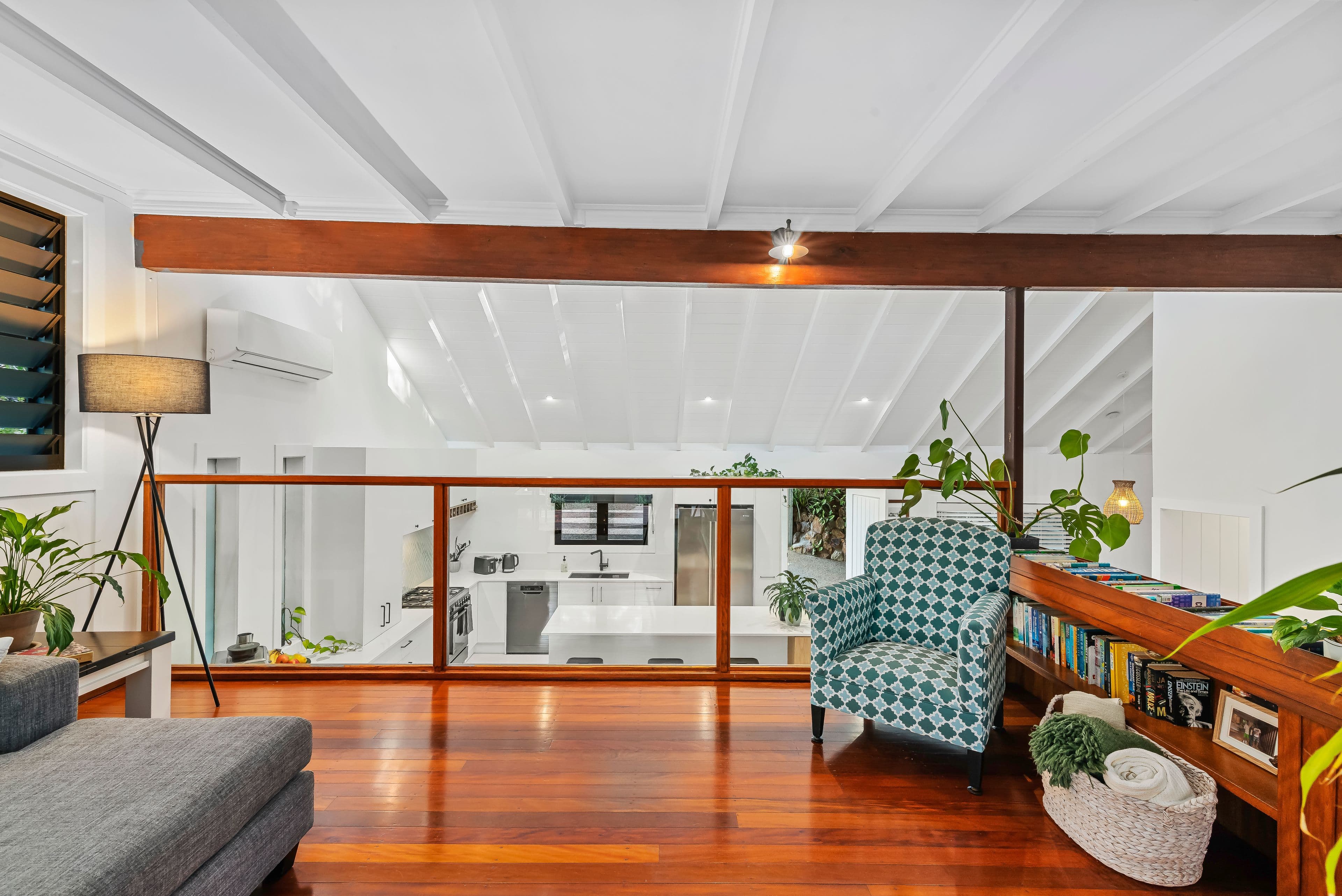 19 Crest Drive, Currumbin QLD 4223, Currumbin - Thumbnail 6