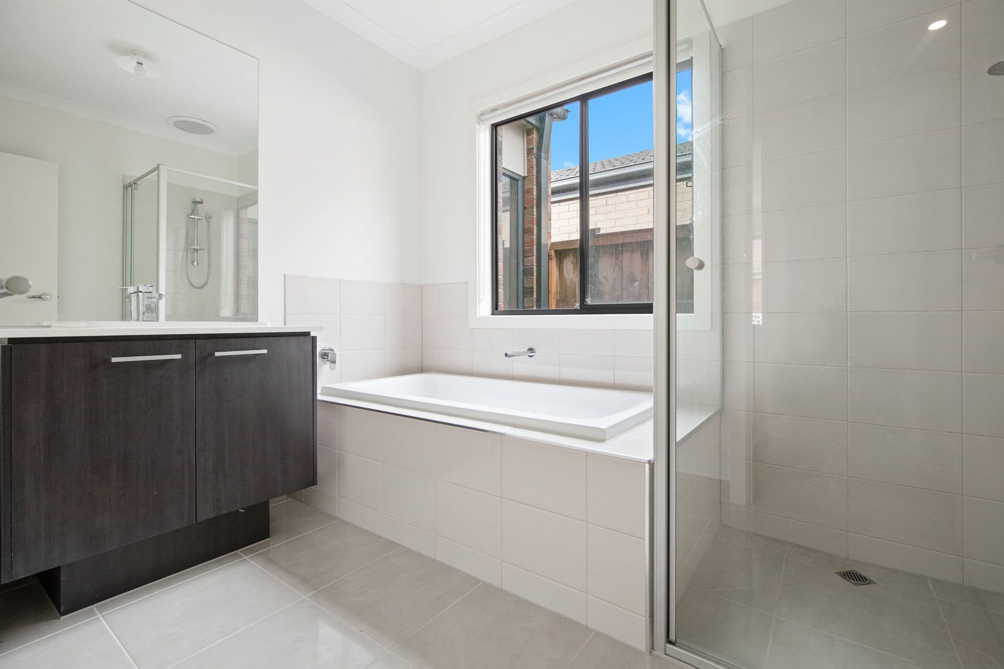 54 Indura Drive, Werribee VIC 3030, Werribee - Thumbnail 8