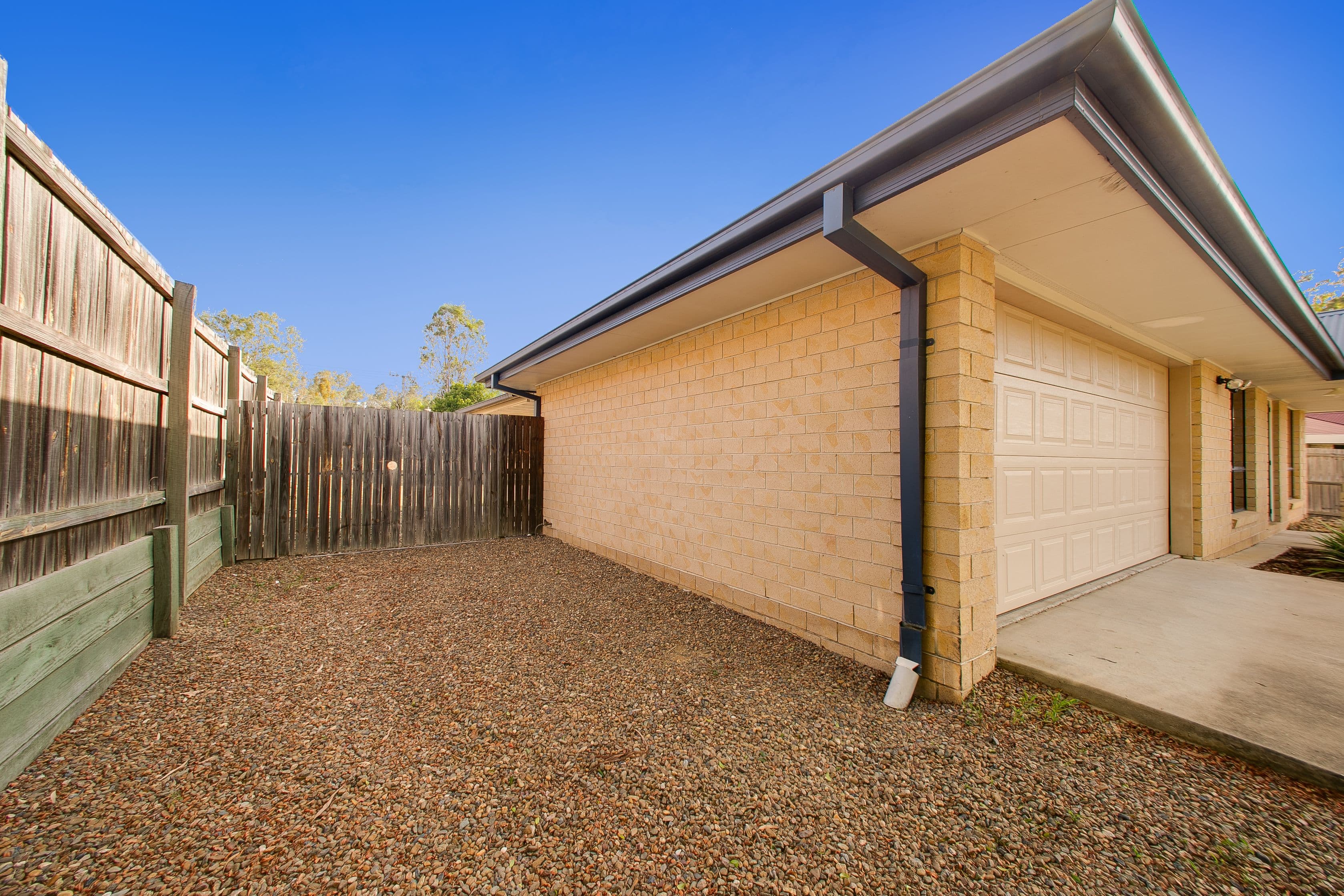 13 Comona Court, Wulkuraka QLD 4305, Wulkuraka - Thumbnail 2