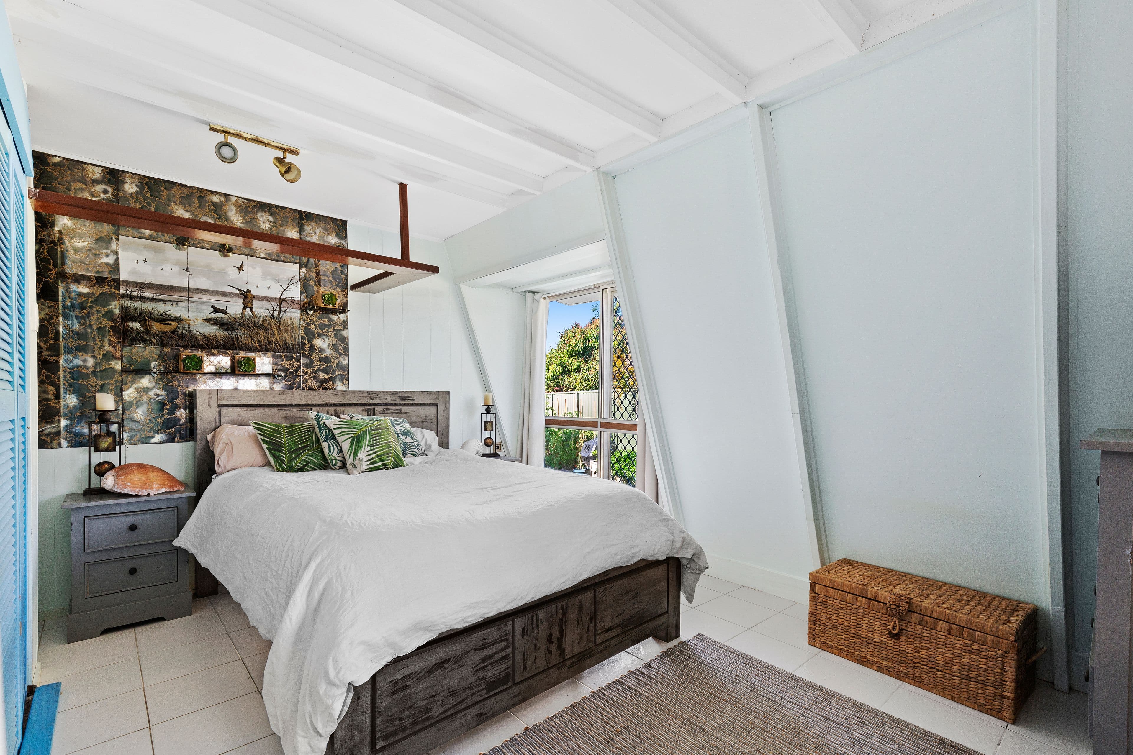 29 Denawen Street, Palm Beach QLD 4221, Palm Beach - Thumbnail 4