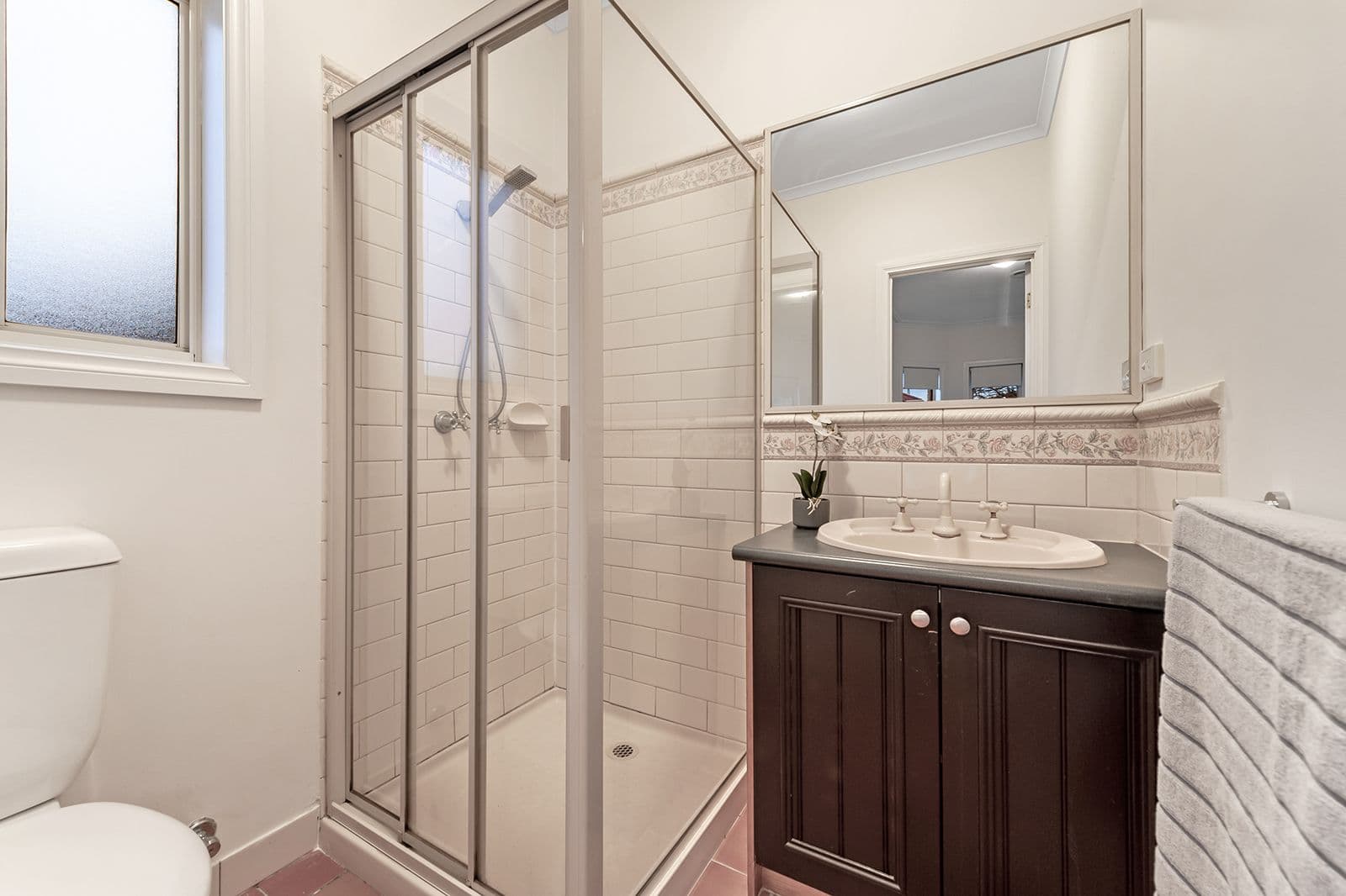 11 Eagle Court, Craigieburn VIC 3064, Craigieburn - Thumbnail 3
