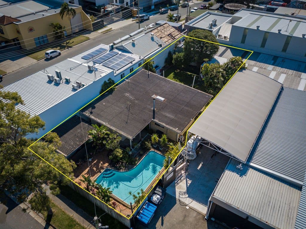 39 Paradise Avenue, Miami QLD 4220, Miami - Thumbnail 8