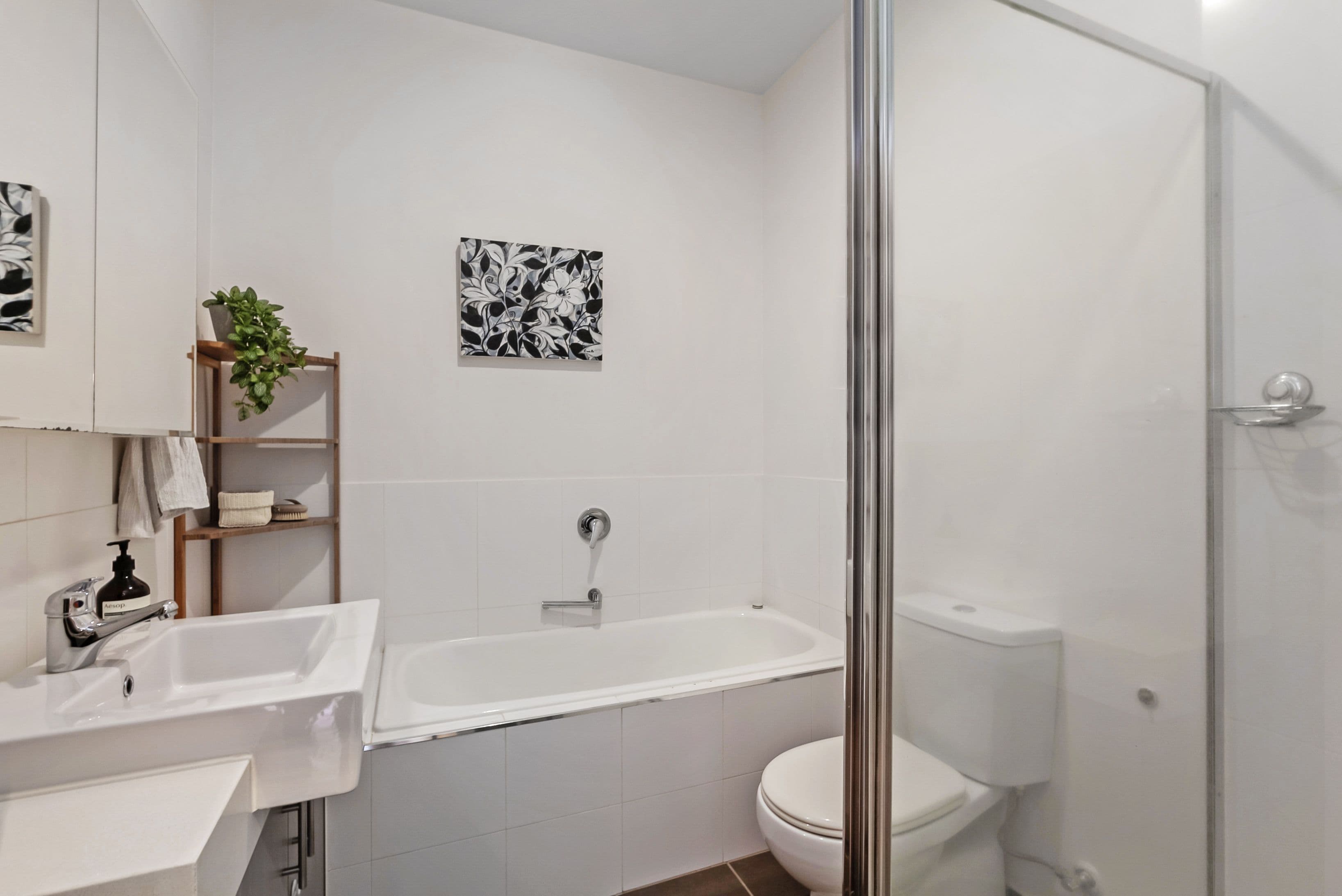 16 Lyonsville Avenue, Preston VIC 3072, Preston - Thumbnail 8