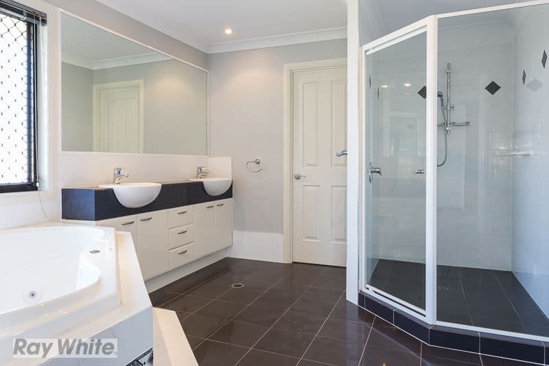 6 Poynter Street, Redland Bay QLD 4165, Redland Bay - Thumbnail 8