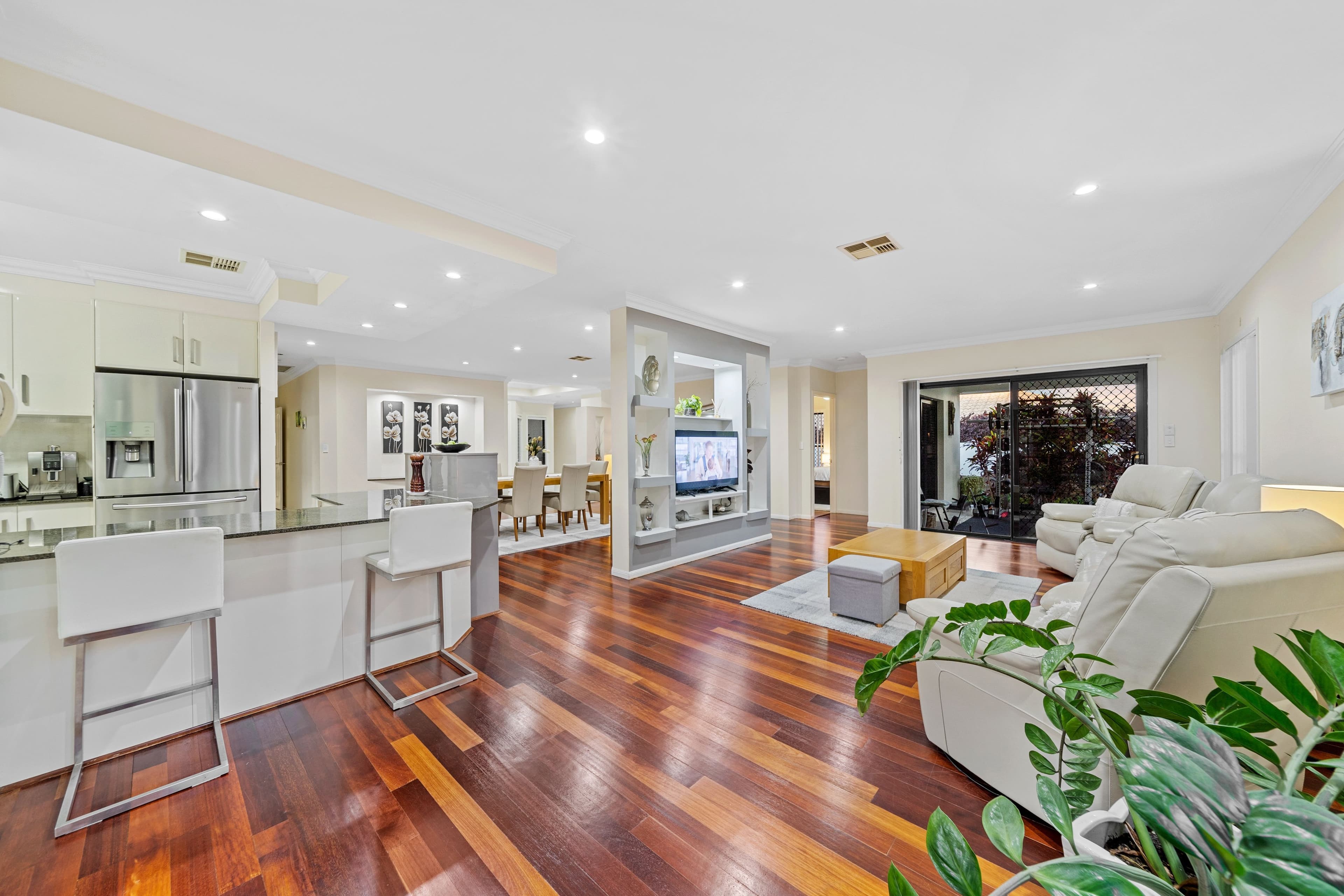 38 Lamberth Road, Regents Park QLD 4118, Regents Park - Thumbnail 5