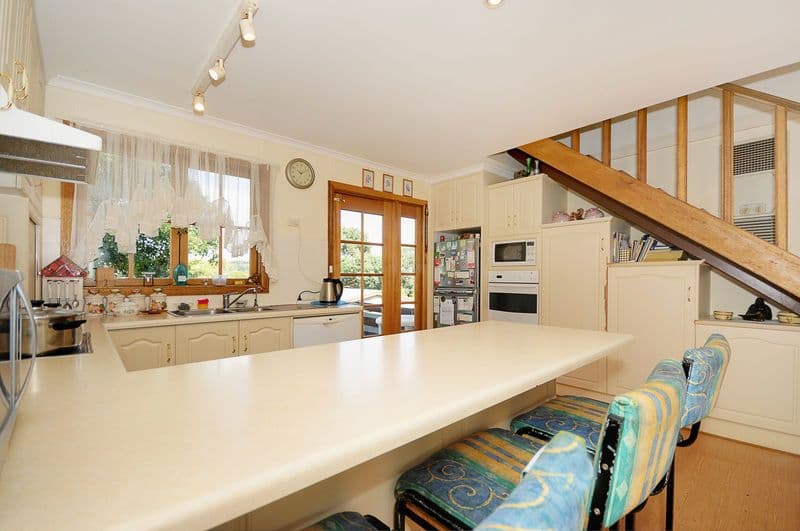 49 Pritchett Street, YASS NSW 2582, Yass - Thumbnail 3