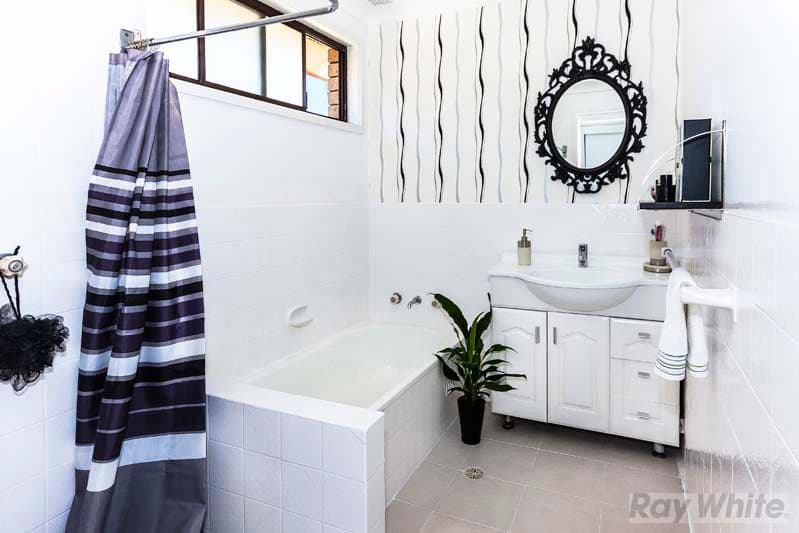 2 Rossetti Street, WETHERILL PARK NSW 2164, Wetherill Park - Thumbnail 2