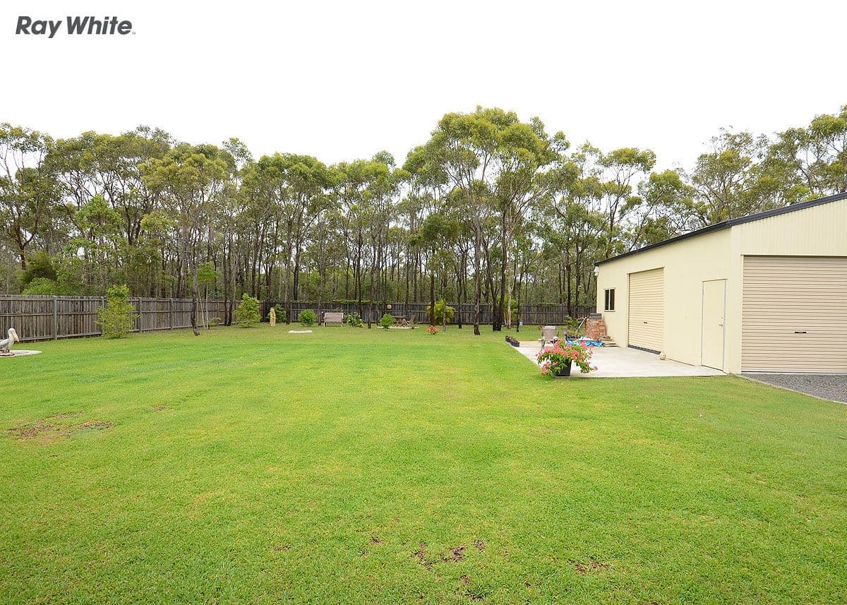 19 Heathland Avenue, WONDUNNA QLD 4655, Wondunna - Thumbnail 4