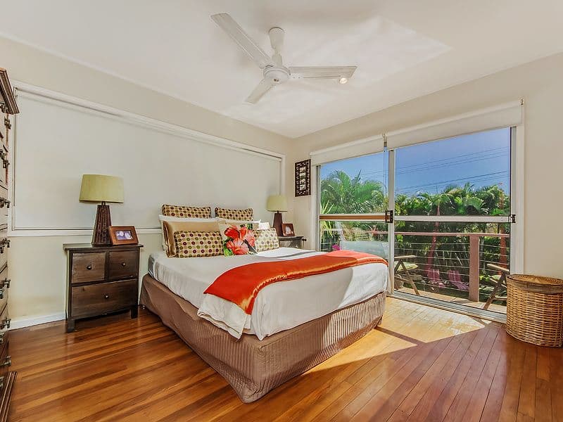 94 Heeb Street, BENOWA QLD 4217, Benowa - Thumbnail 7