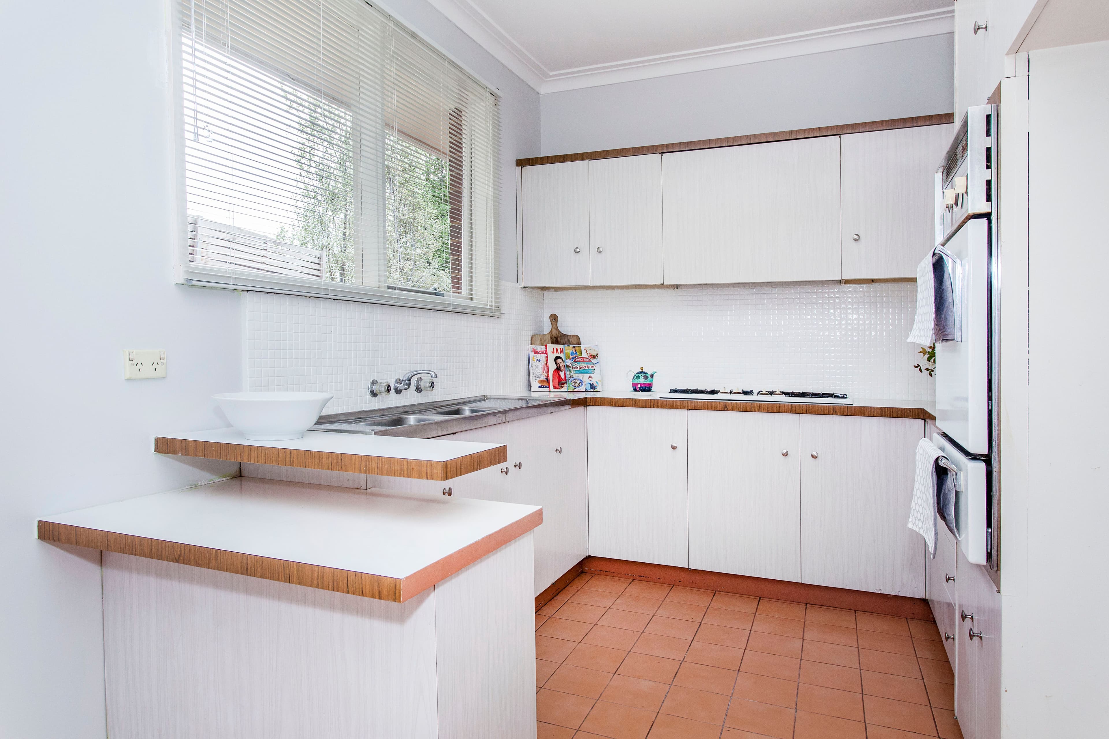 12 Essex Road, Surrey Hills VIC 3127, Surrey Hills - Thumbnail 4