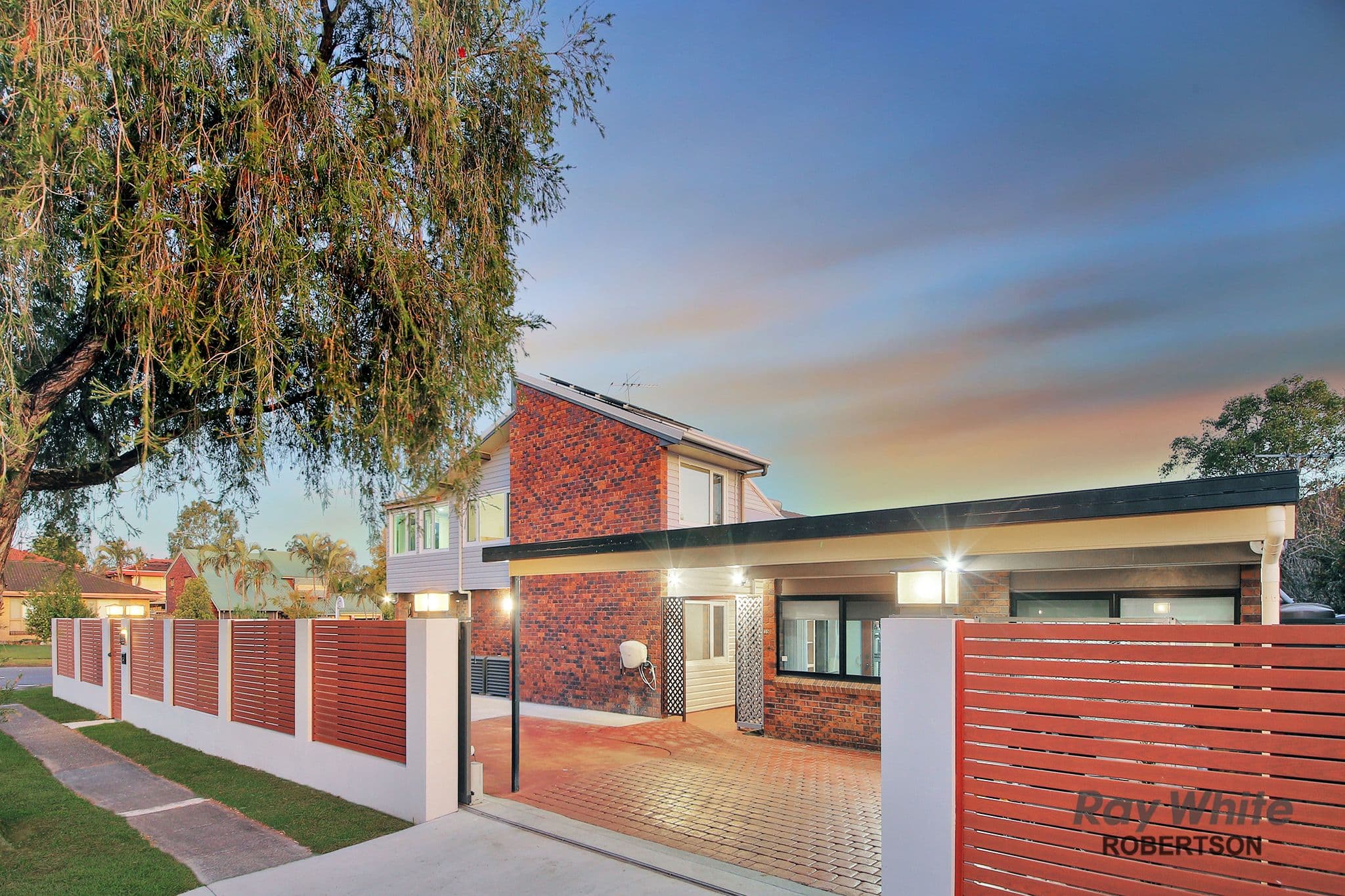39 Agravain Street, Carindale QLD 4152, Carindale - Image 1