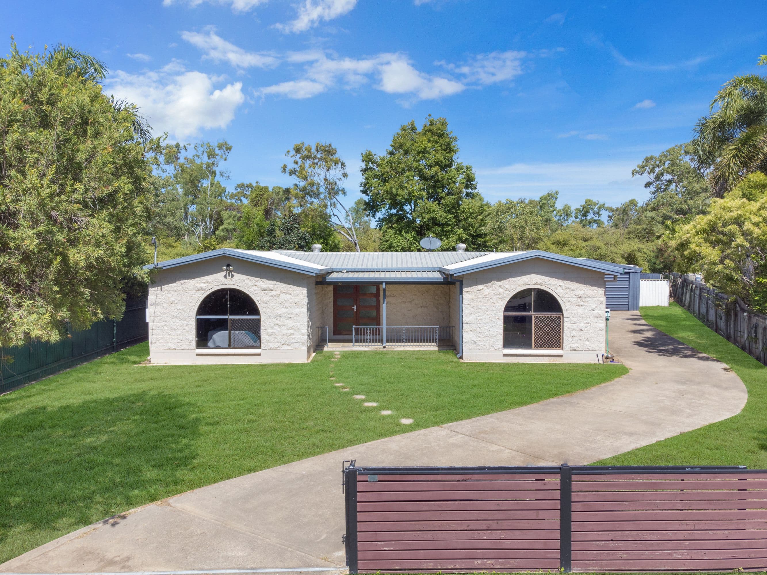 22 Robert Towns Crescent, Condon QLD 4815, Condon - Thumbnail 2