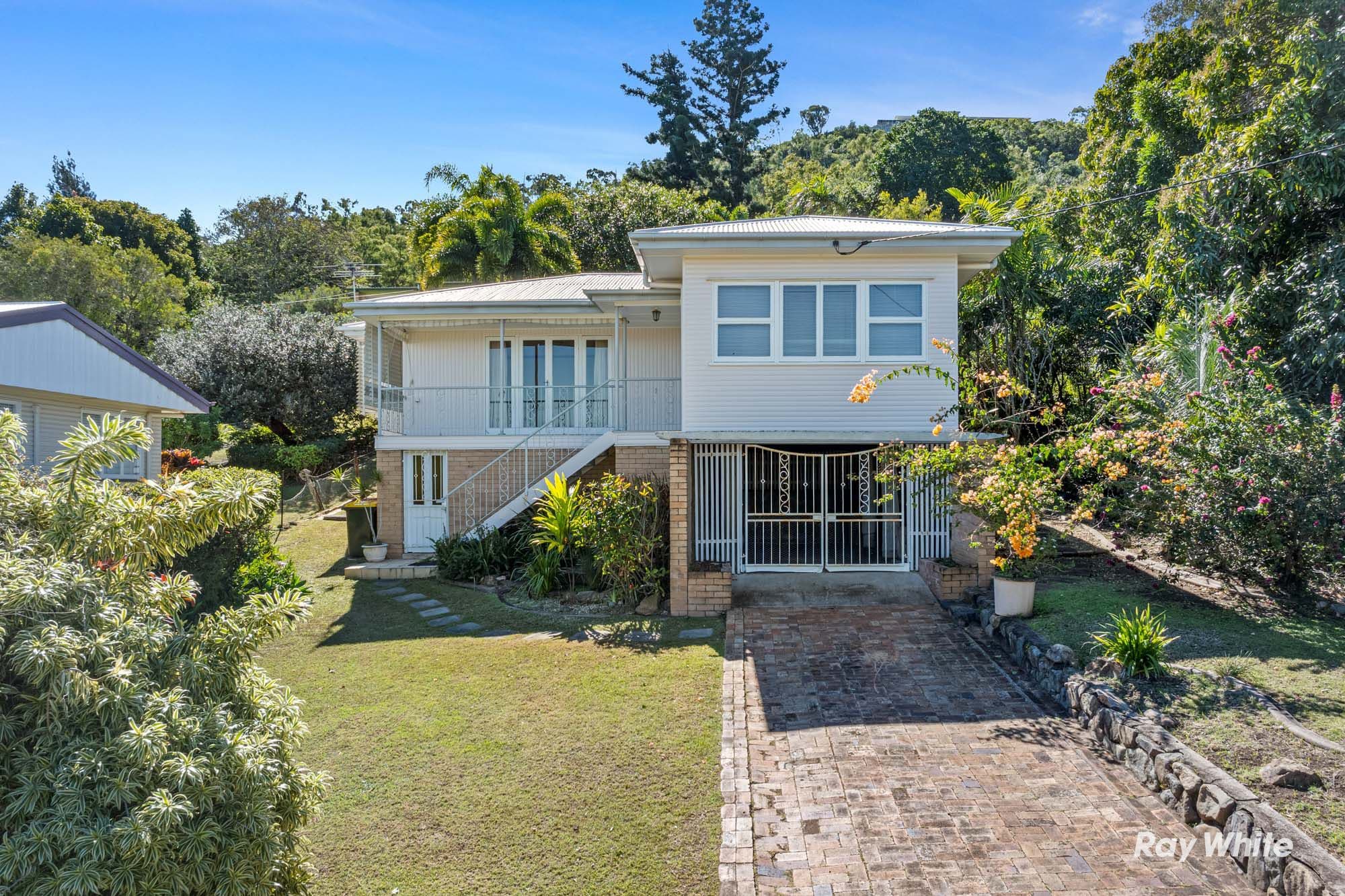 371 Hinds Street, Koongal QLD 4701, Koongal - Thumbnail 2