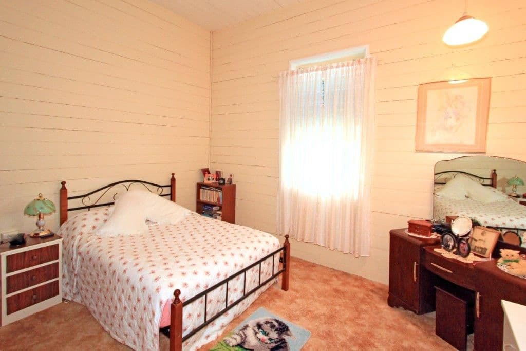 142 Talbot Street, BERSERKER QLD 4701, Berserker - Thumbnail 4