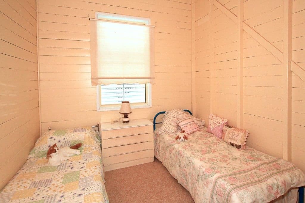 142 Talbot Street, BERSERKER QLD 4701, Berserker - Thumbnail 6