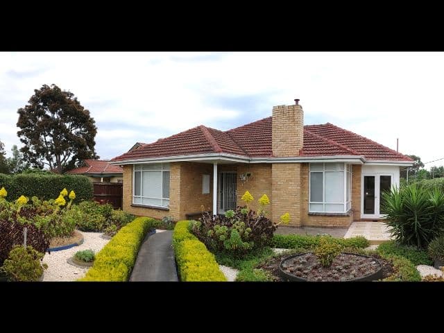 379 Canterbury Road, FOREST HILL VIC 3131, Forest Hill - Image 1