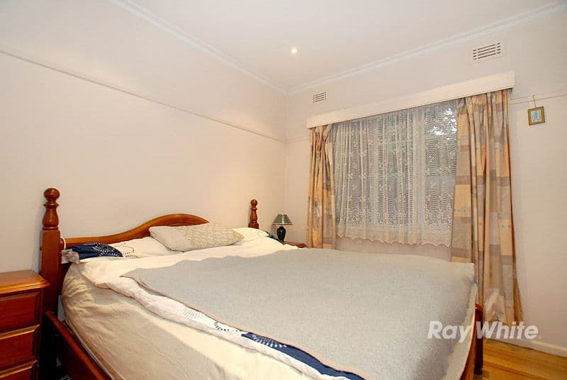 23 Larbert Road, NOBLE PARK VIC 3174, Noble Park - Thumbnail 8