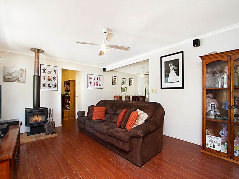 37 Ceduna Street, LOGANHOLME QLD 4129, Loganholme - Thumbnail 2