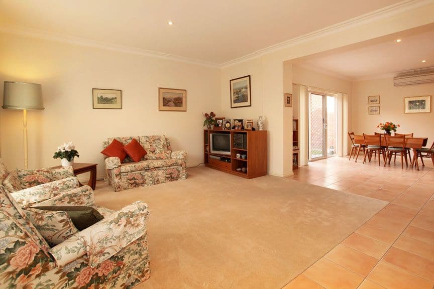 32 Wilson Road, GLEN WAVERLEY VIC 3150, Glen Waverley - Thumbnail 4
