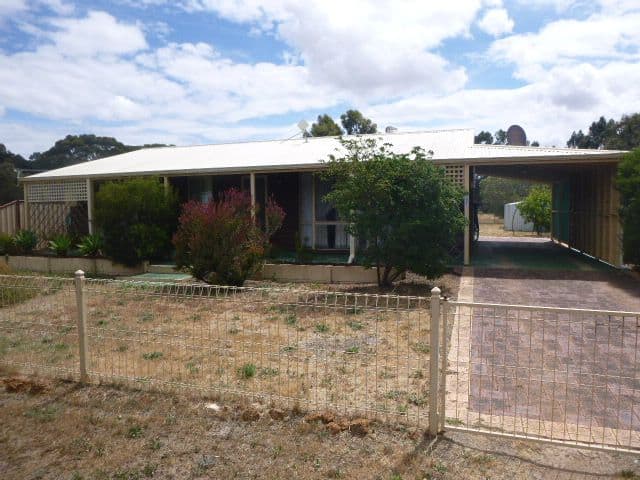 107 First Avenue, Kendenup WA 6323, Kendenup - Image 1