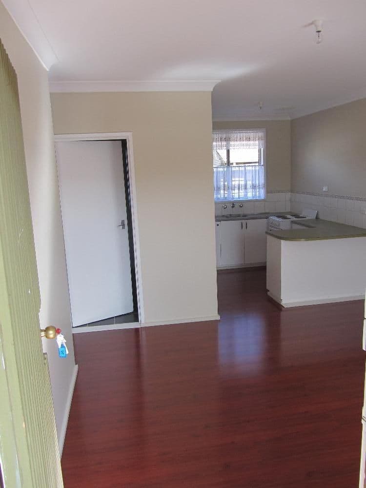 311 Moore Street, LAVINGTON NSW 2641, Lavington - Thumbnail 2