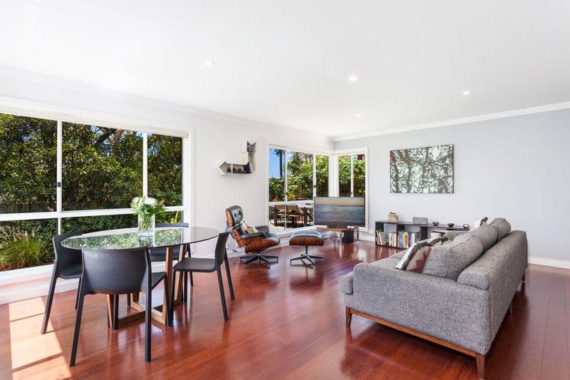 35 Wakehurst Parkway, Seaforth - Thumbnail 2